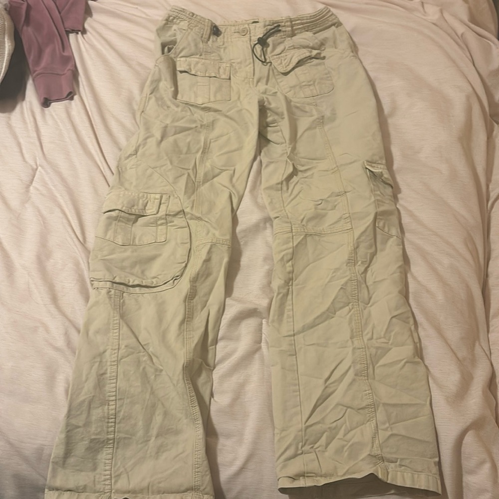 brandy melville khaki cargo pants